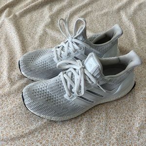 Adidas Ultra Boost size 7.5
